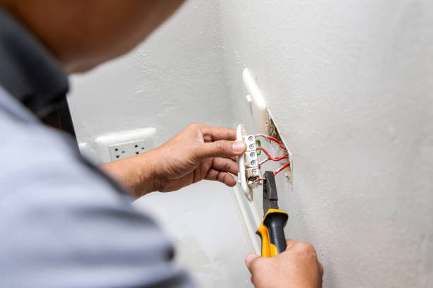 Best Affordable Emergency Electrician  in Kerman, CA